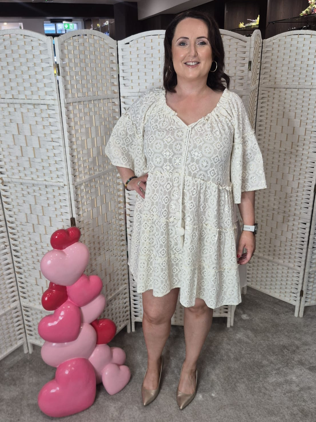 Short cream lace dress