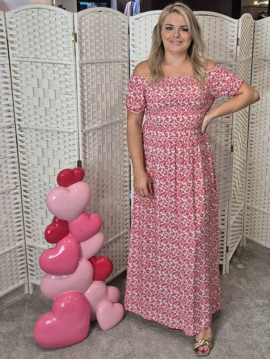 pink and white patterned short-sleeve maxi dress